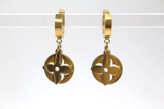 Ohrringe Hoop mit Blume Gold