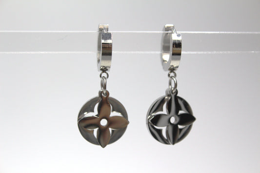 Ohrringe Hoop mit Blume Silber